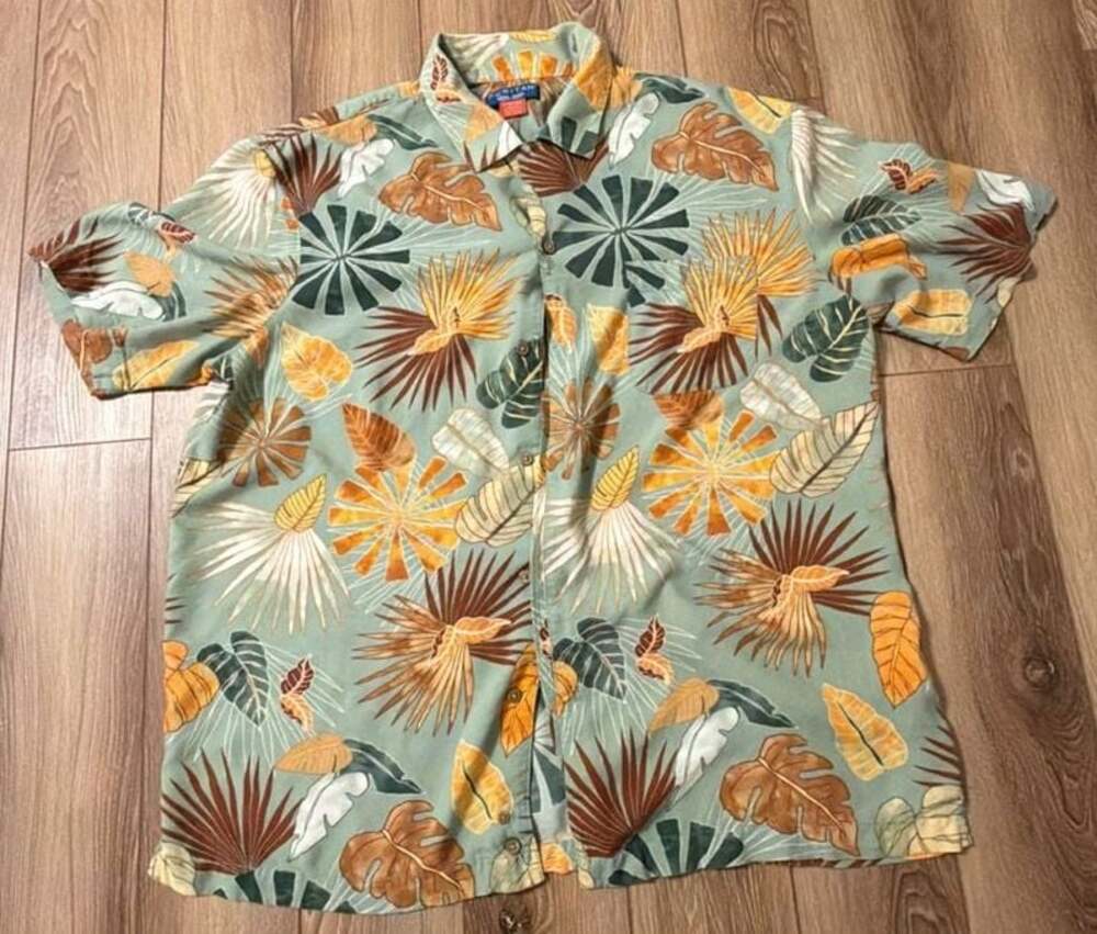 Puritan Vintage Men's Tropical Leaf Print Rayon Camp Shirt, Size Large